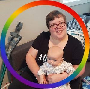 Meet your Posher, Caitlin